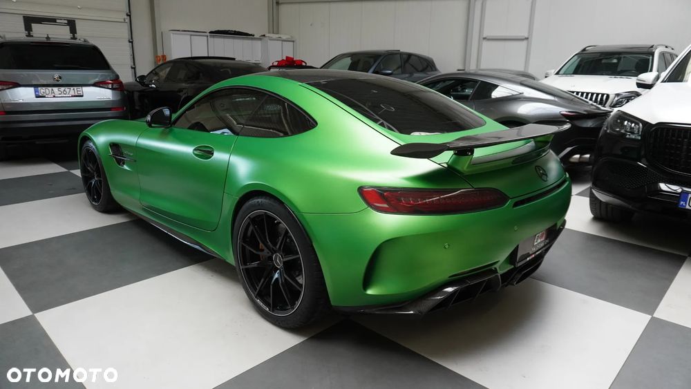 Mercedes-Benz AMG GT - 3