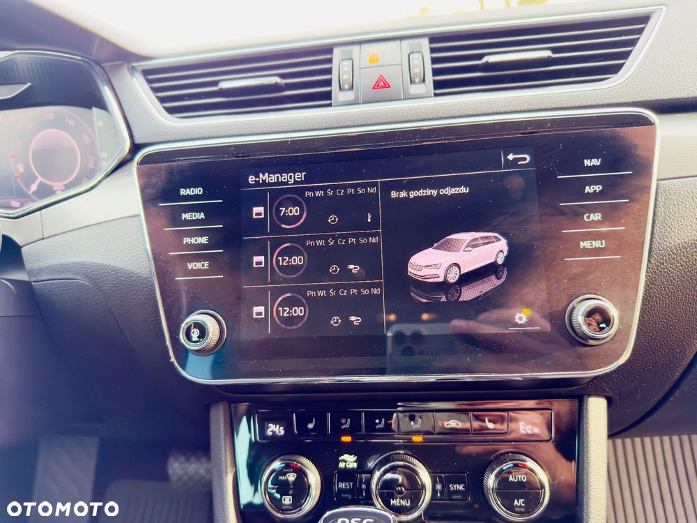 Skoda Superb 1.4 TSI ACT Style DSG - 35