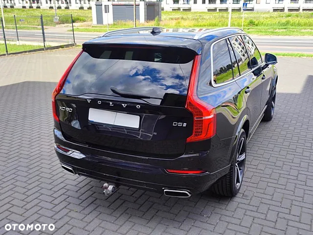 Volvo XC 90 D5 AWD R-Design 7os - 11