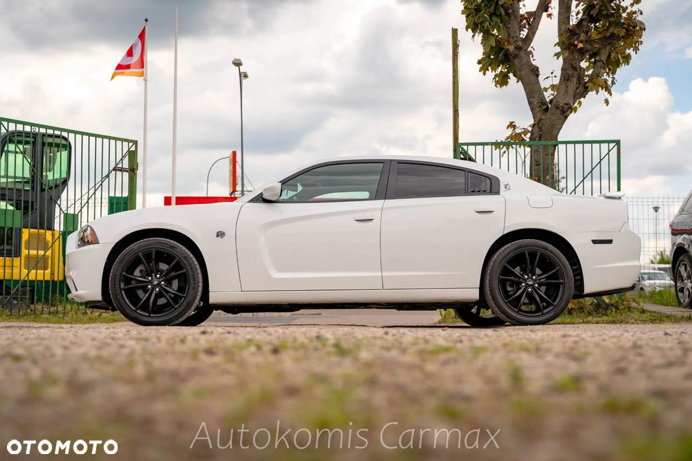 Dodge Charger - 6
