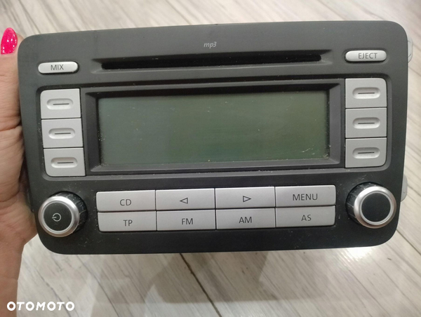 RADIO CD MP3 VW GOLF V 7646281360 1K0035186AD