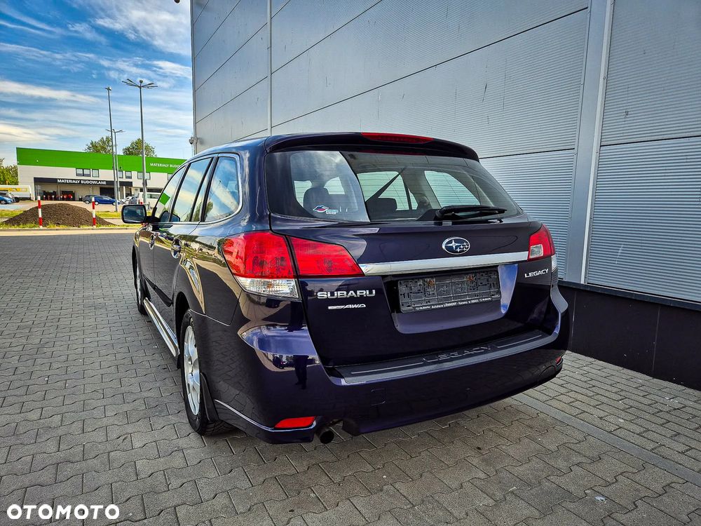 Subaru Legacy 2.0i Active - 9