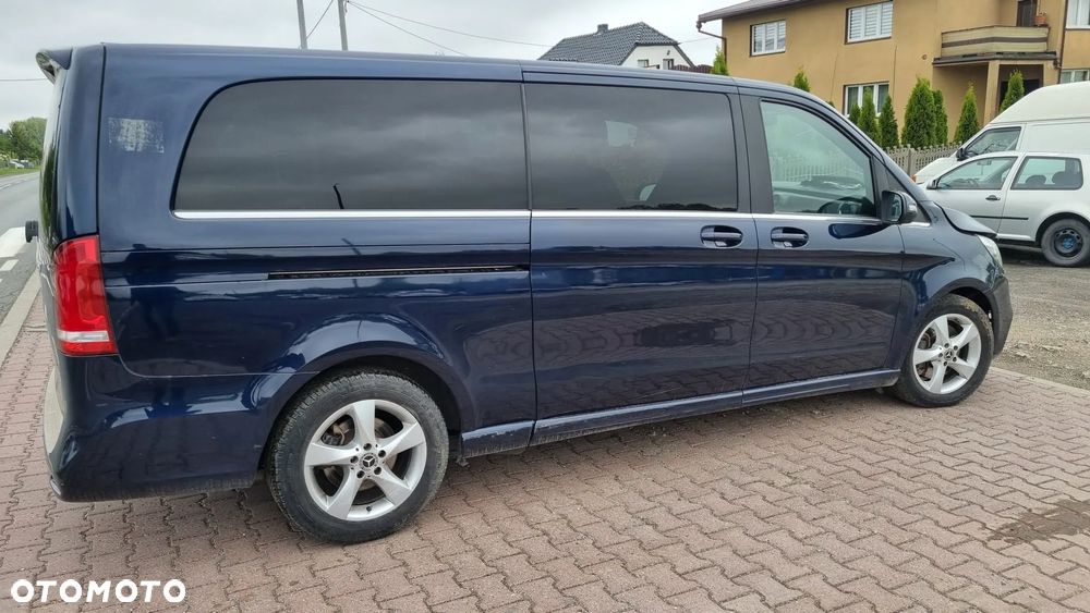 Mercedes-Benz Klasa V 300 d Extralang 9G-TRONIC Avantgarde Edition - 8