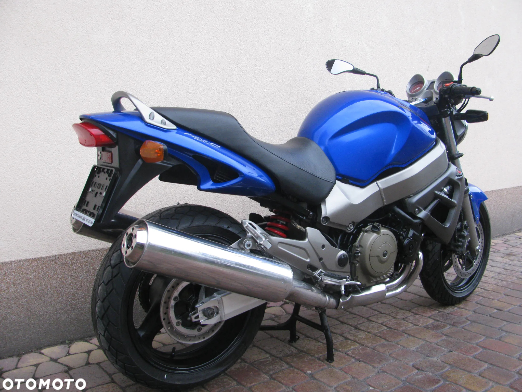 Honda X11 - 3