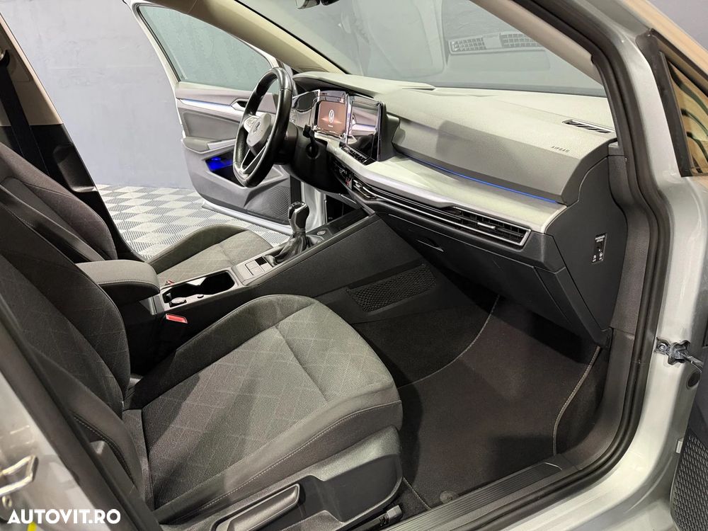 Volkswagen Golf 2.0 TDI SCR Life - 24