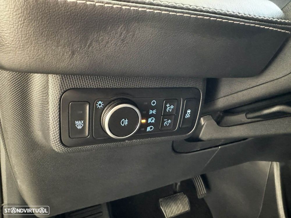 Ford Mustang Mach-E 75.7 kWh Base - 15