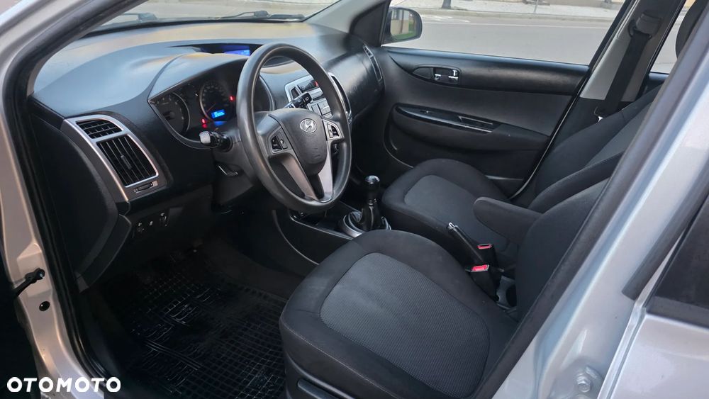 Hyundai i20 - 7