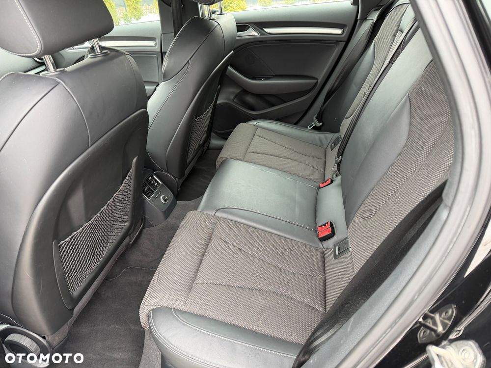 Audi A3 Sportback 2.0 TDI S tronic sport - 19