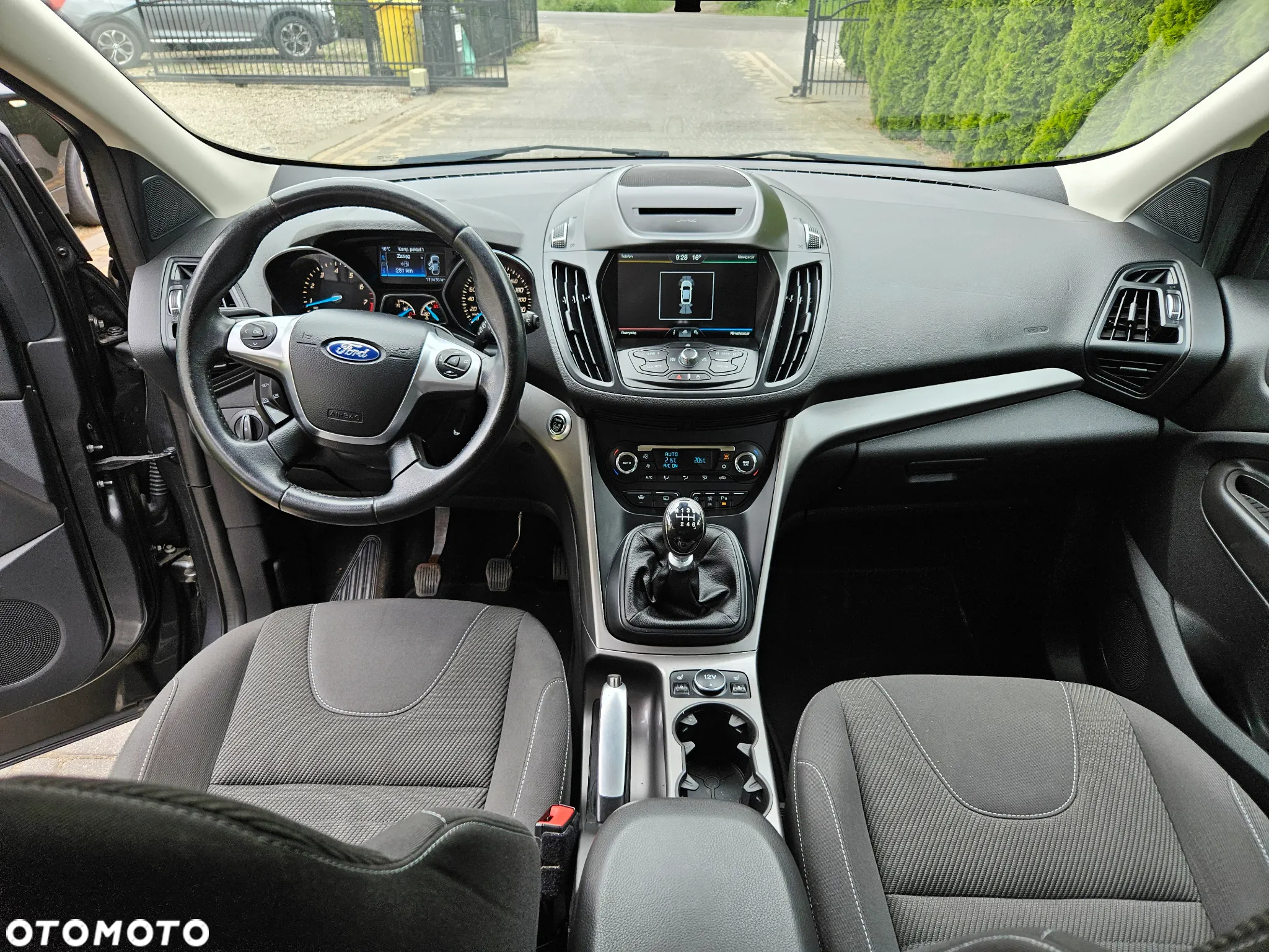 Ford Kuga 1.5 EcoBoost 2x4 Business Edition - 10