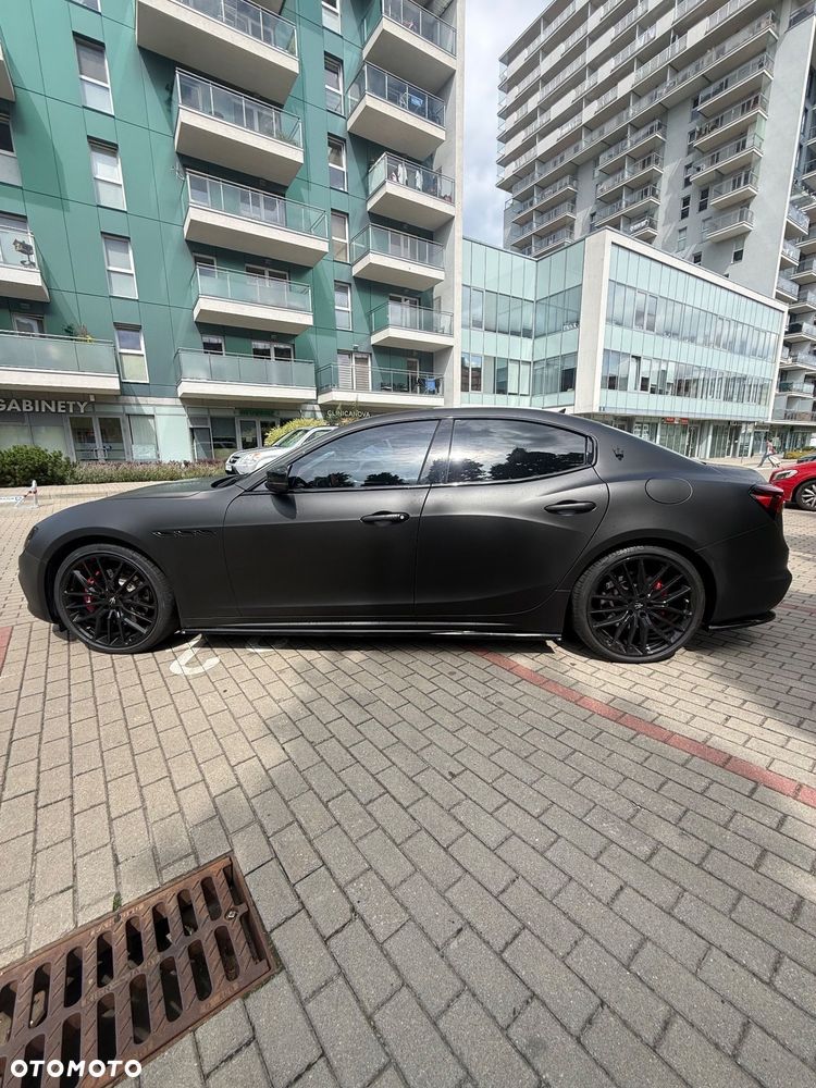 Maserati Ghibli S Q4 Modena - 8