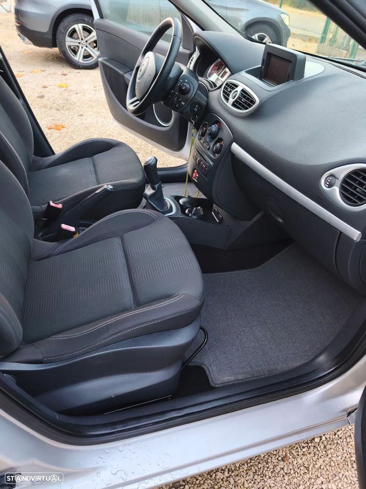 Renault Clio 1.2 16V Dynamique S - 7