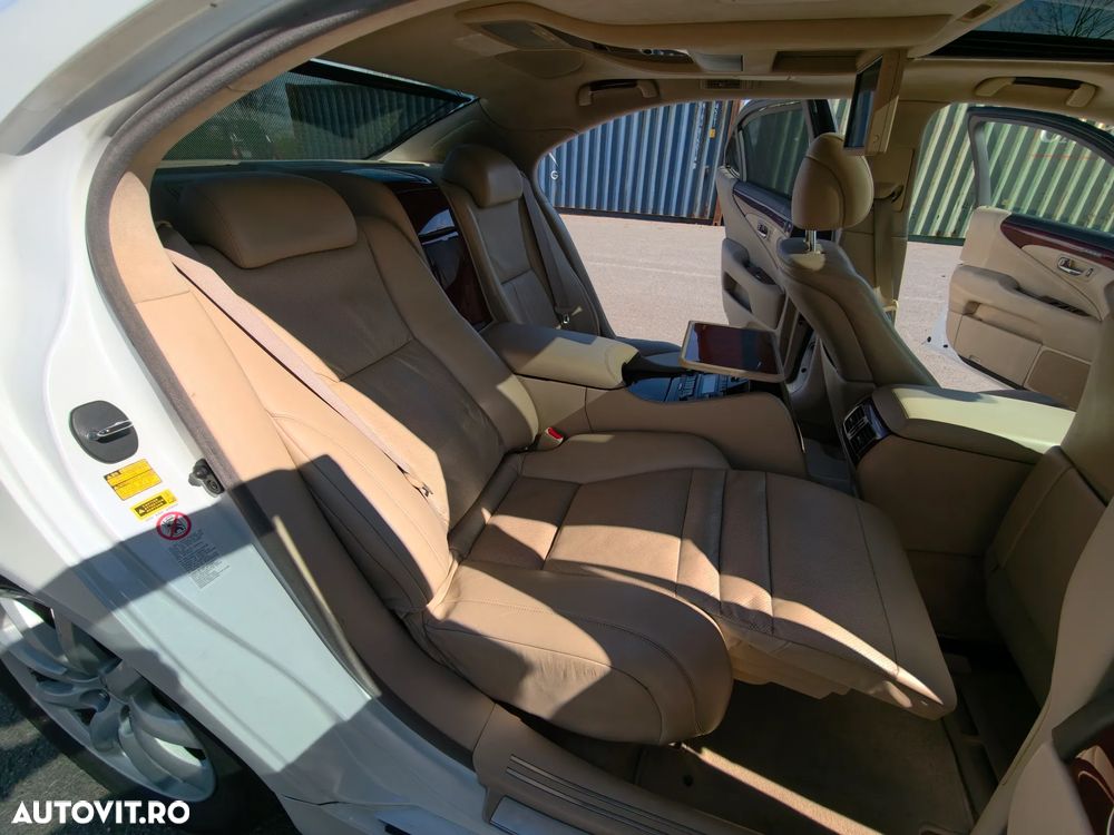 Lexus Seria LS 600hL 5.0 V8 AWD Aut President - 24