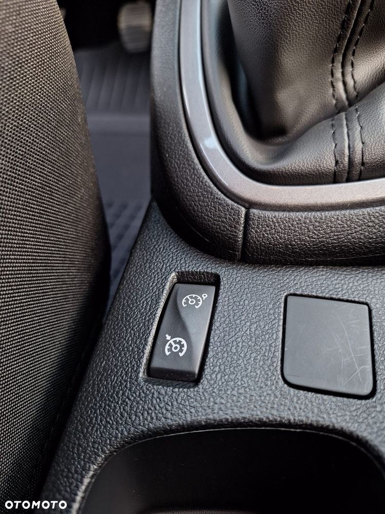 Renault Clio - 20