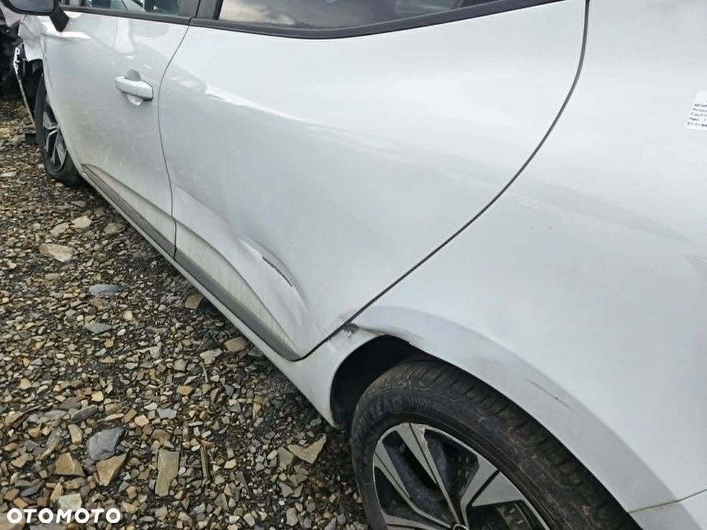 Renault Clio TCe 90 TECHNO - 15