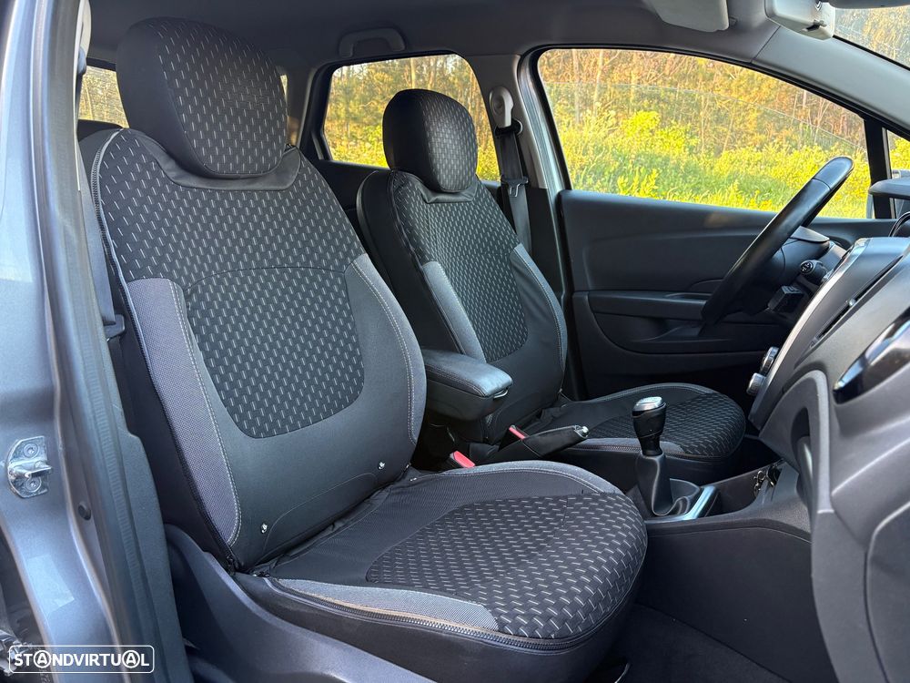 Renault Captur 0.9 TCE Exclusive - 23