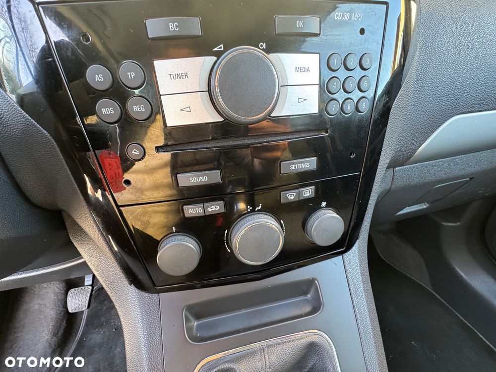 Opel Zafira 1.6 Cosmo EU5 - 16