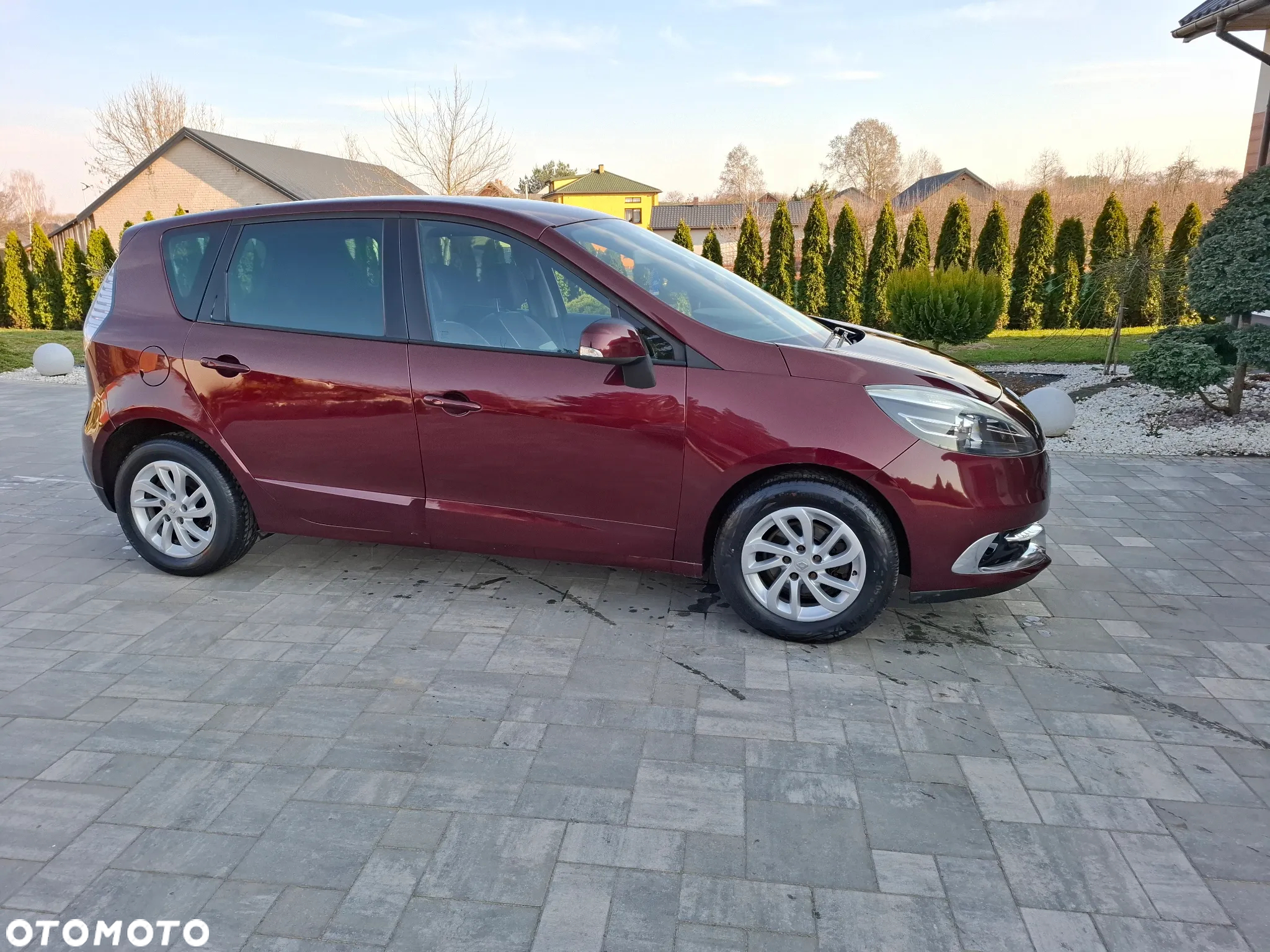 Renault Scenic 1.4 16V TCE Expression - 17