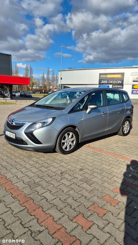 Opel Zafira - 3