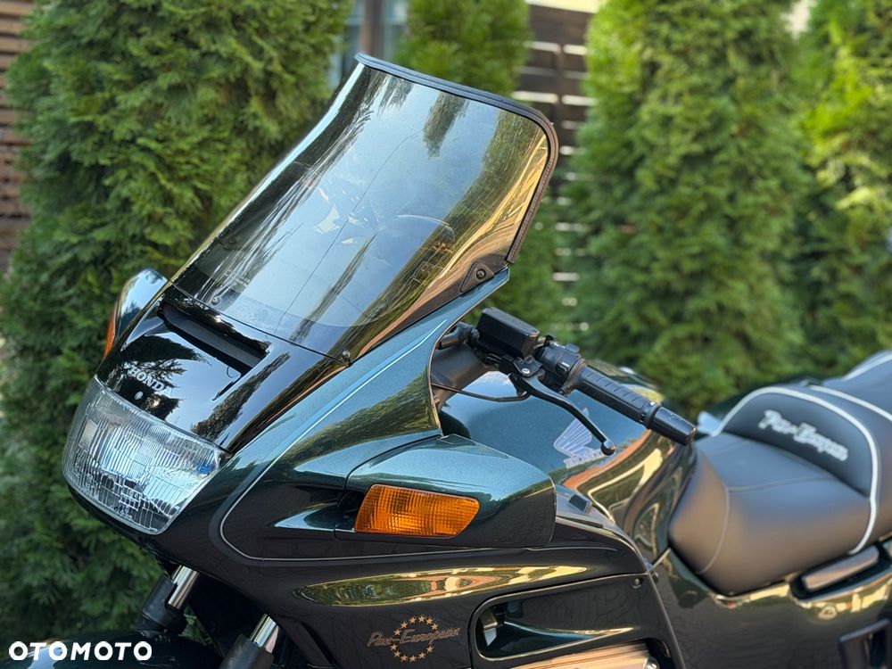 Honda ST - 18