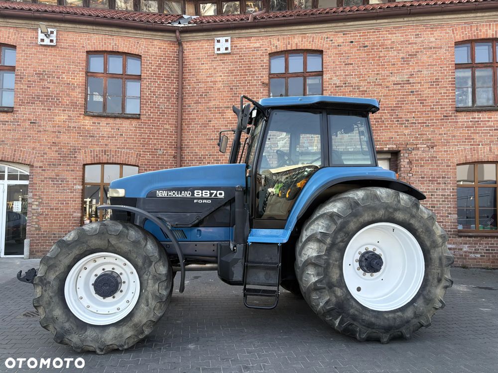 New Holland 8870 - 2