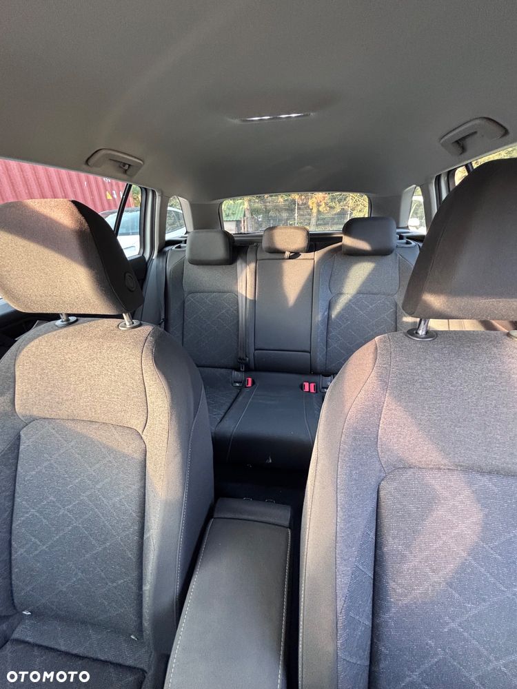 Volkswagen Golf 2.0 TDI Life - 18