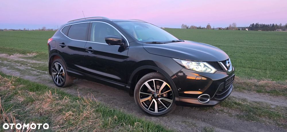 Nissan Qashqai 1.6 dCi Xtronic TEKNA+ - 6