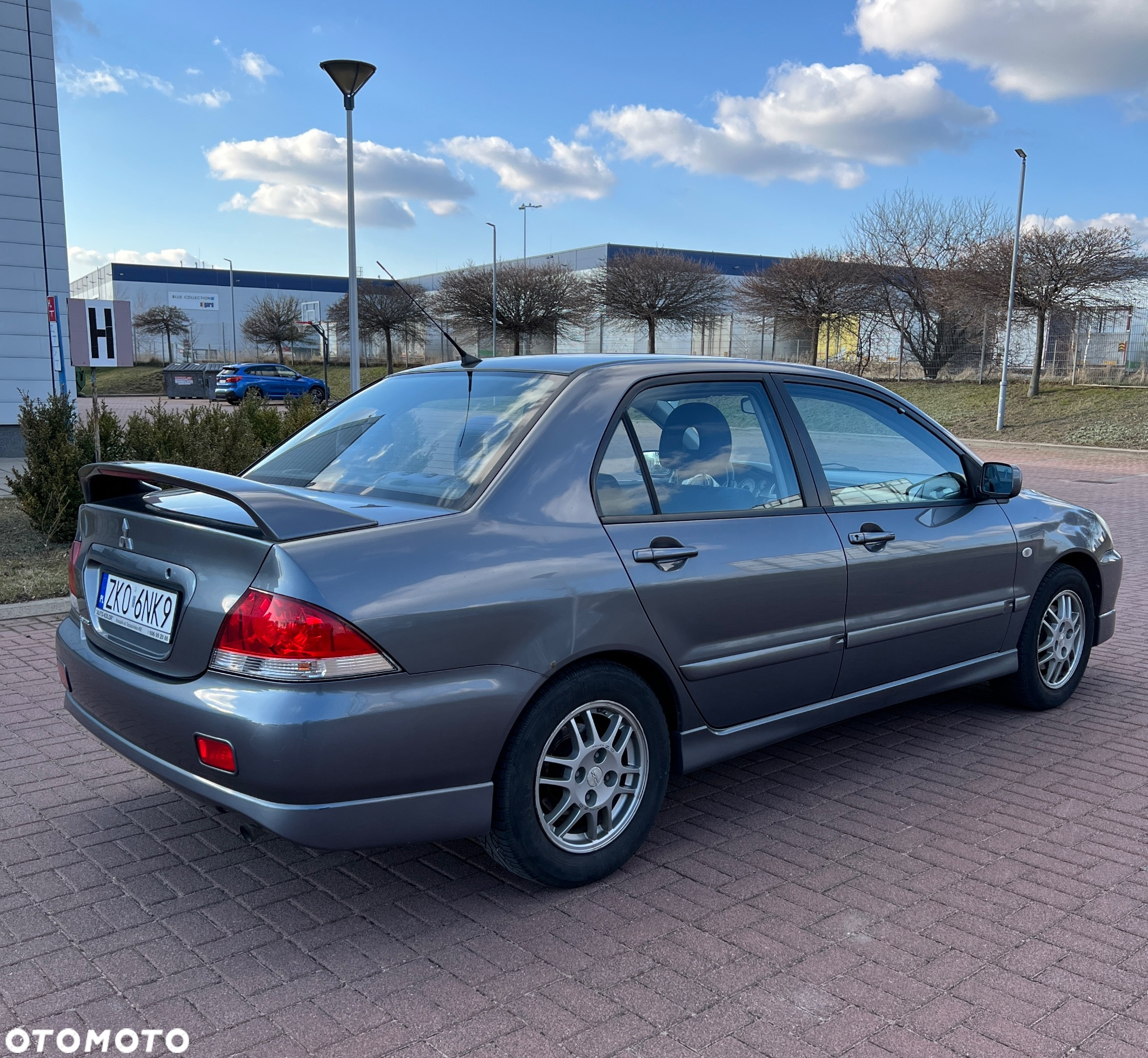 Mitsubishi Lancer 1.6 Invite - 5