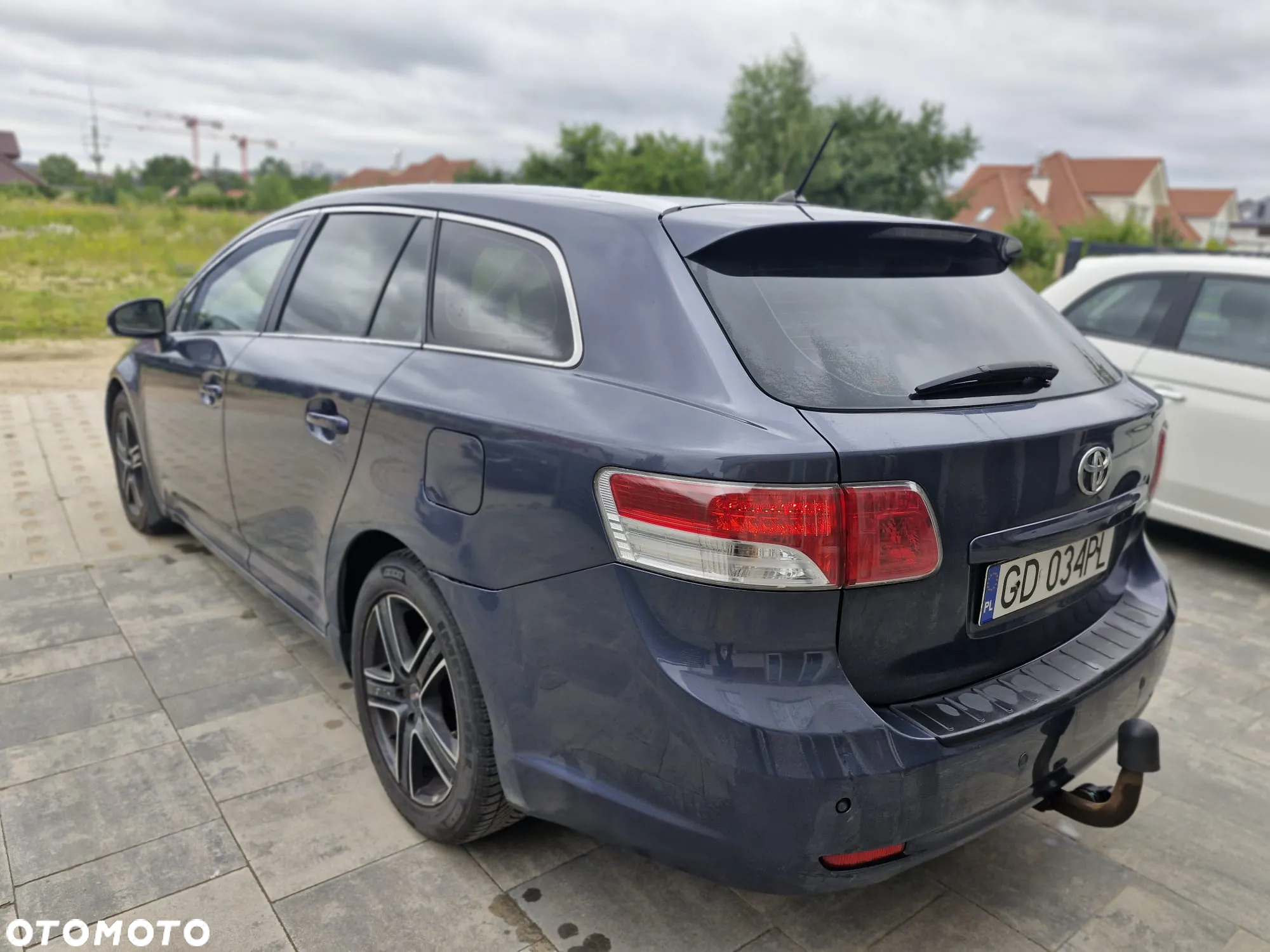 Toyota Avensis 2.0 D-4D Sol plus+NAVI - 3
