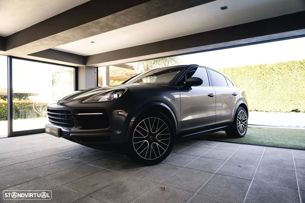 Porsche Cayenne Coupé E-Hybrid Platinum Edition - 4