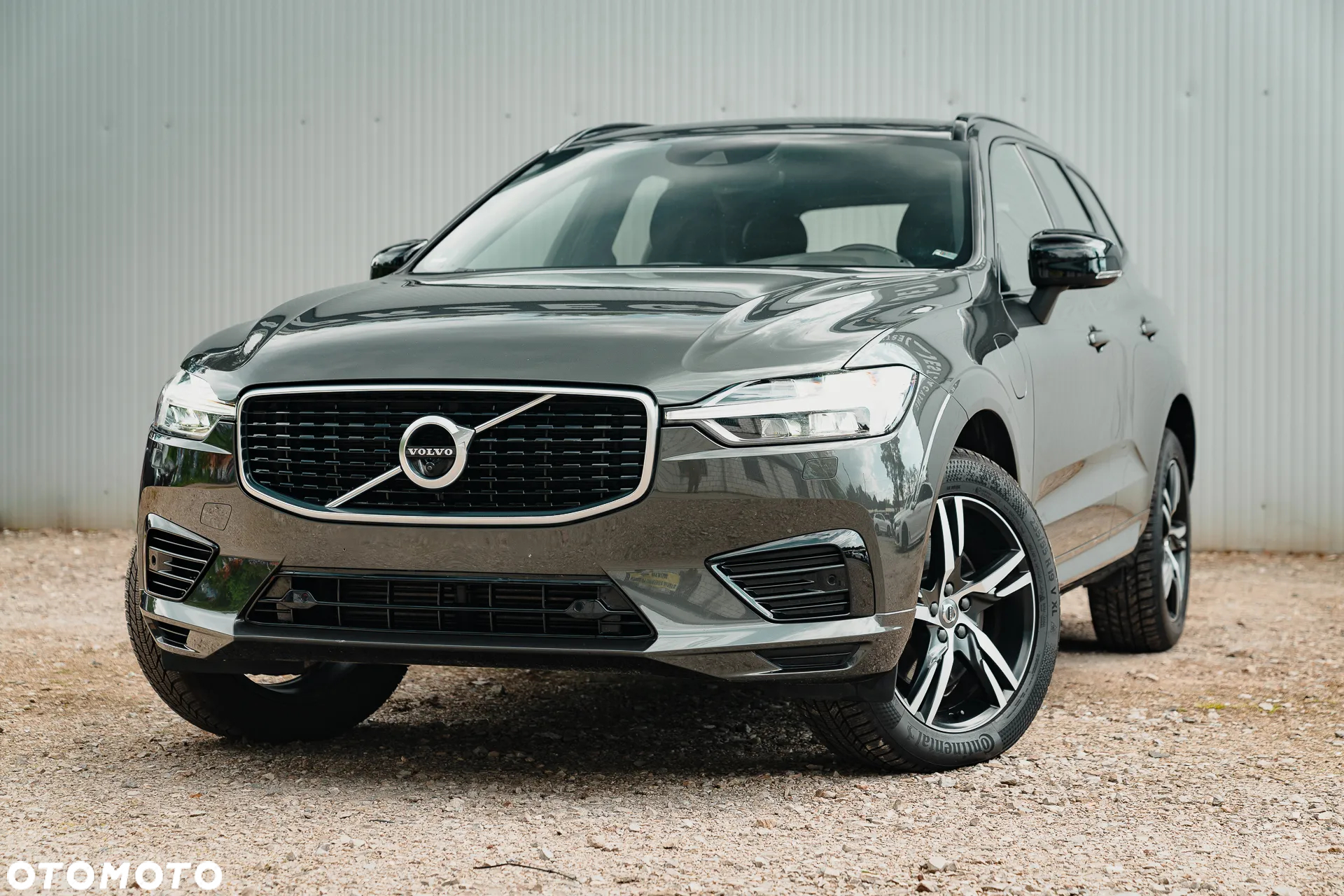 Volvo XC 60 T8 Plug-In Hybrid AWD R-Design - 9