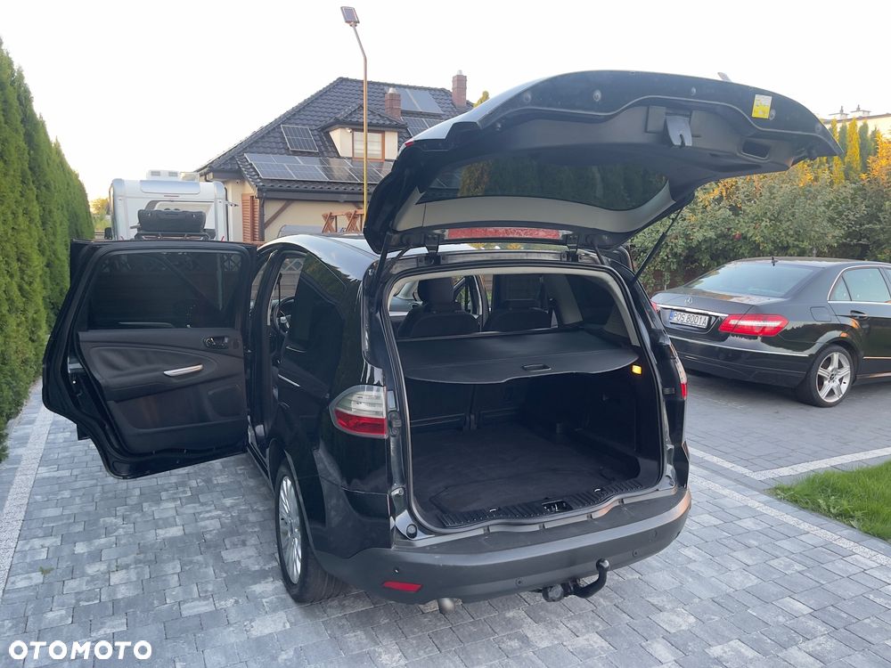 Ford S-Max - 7