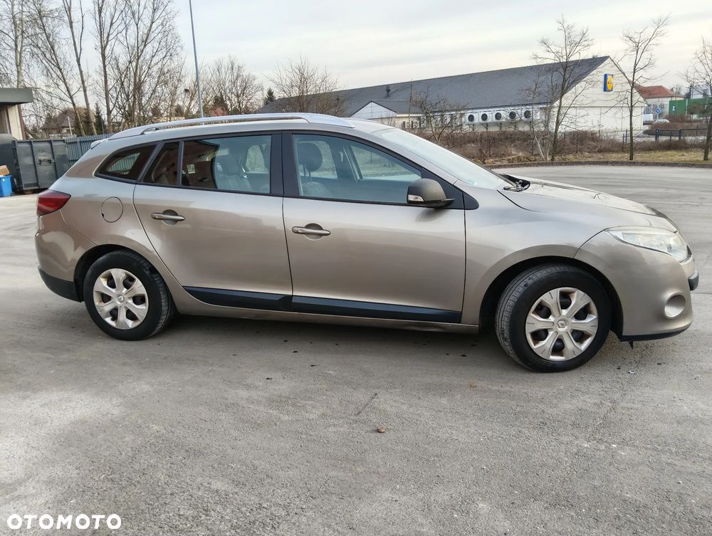 Renault Megane TCe 130 Expression - 3