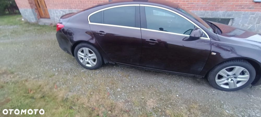 Opel Insignia 1.8 - 3
