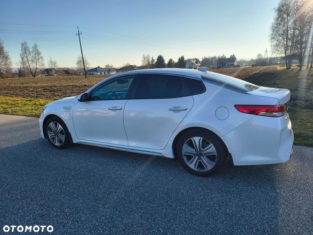 Kia Optima Plug-in Hybrid - 9