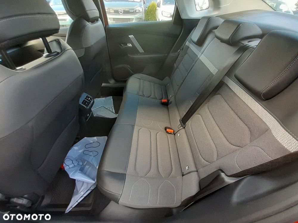 Citroën C4X 1.2 PureTech Plus S&S EAT8 - 18