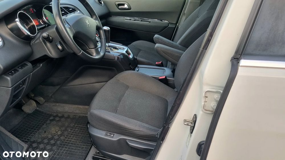 Peugeot 5008 HDI 160 Automatik Business-Line - 17