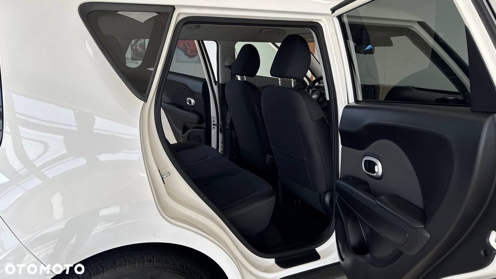 Kia Soul 1.6 GDI Dream Team Edition - 30
