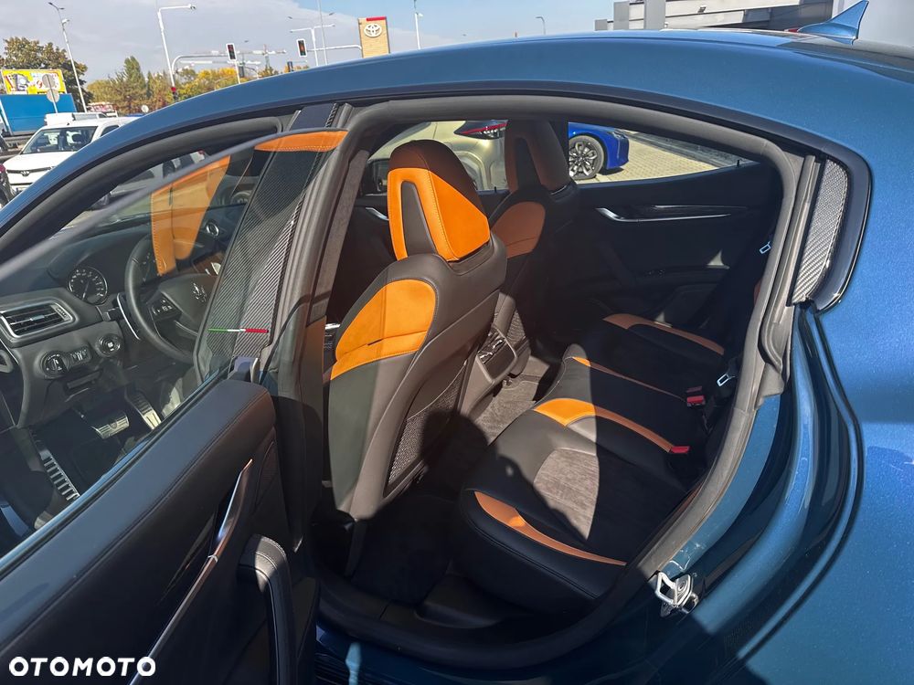 Maserati Ghibli Trofeo - 10