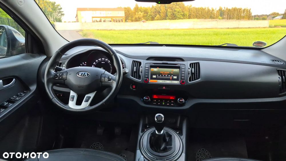 Kia Sportage 2.0 CRDI 2WD Spirit - 14