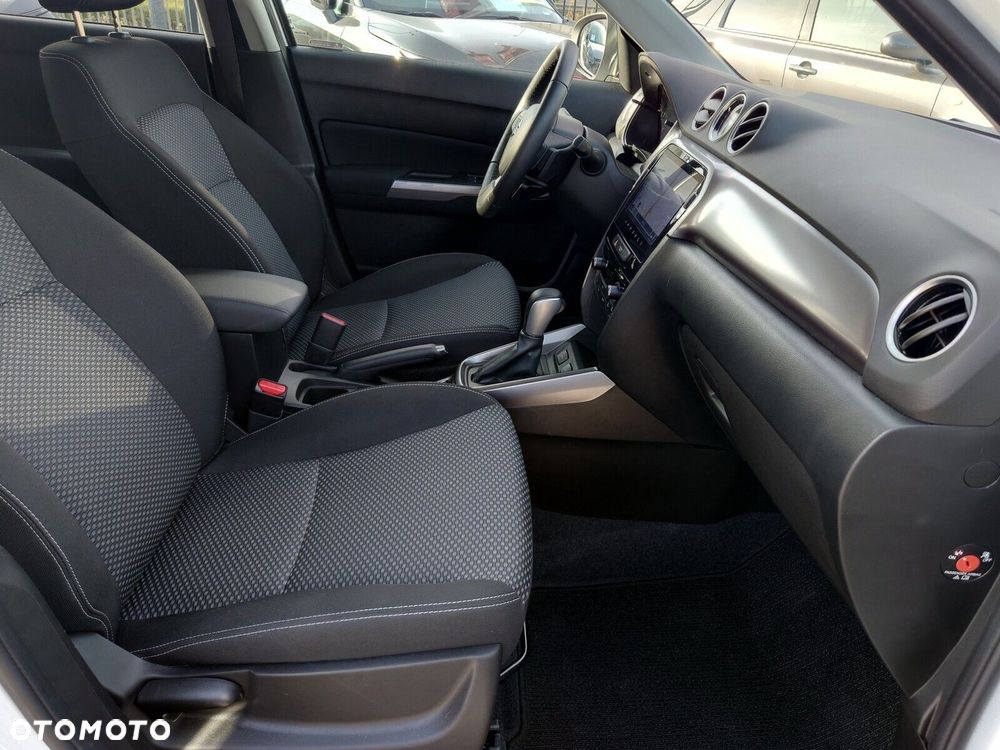 Suzuki Vitara 1.4 Boosterjet mHEV Premium Plus 2WD - 21