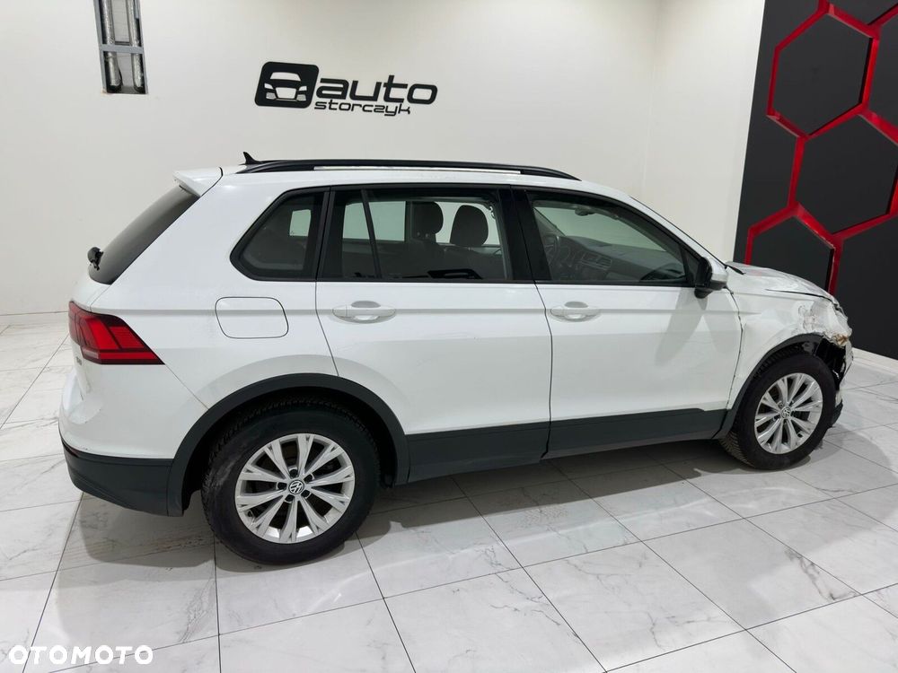 Volkswagen Tiguan - 32