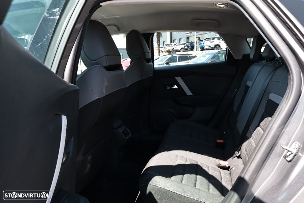 Citroën C4 1.2 Hybrid Plus e-DSC6 - 18