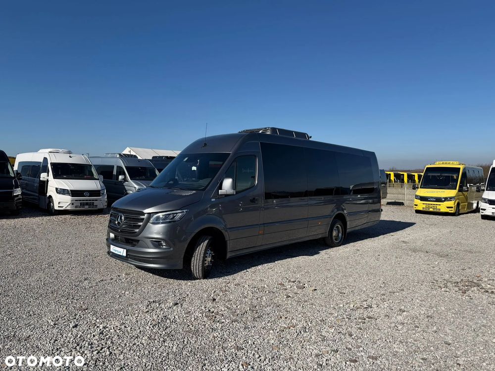 Mercedes-Benz Sprinter 519 - 14