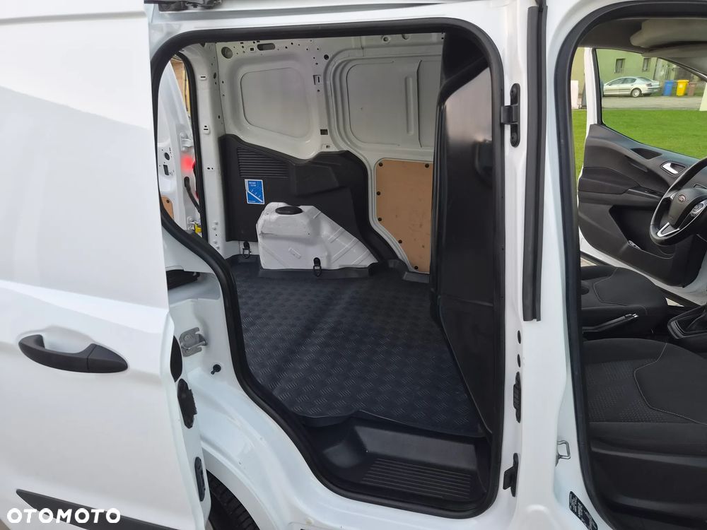 Ford Transit Courier Klimatyzacja Salon PL - 12