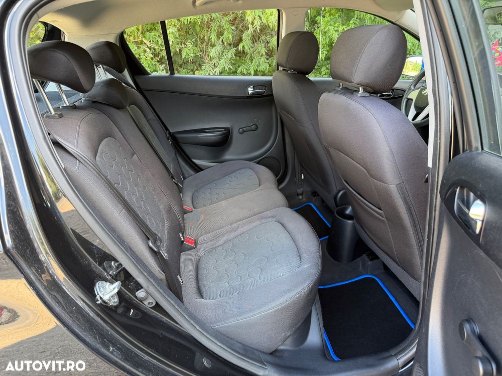 Hyundai i20 1.2 Comfort - 11