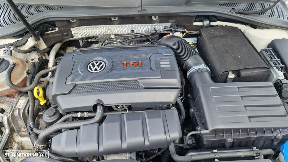 VW Golf GTI Performance BlueMotion DSG - 19