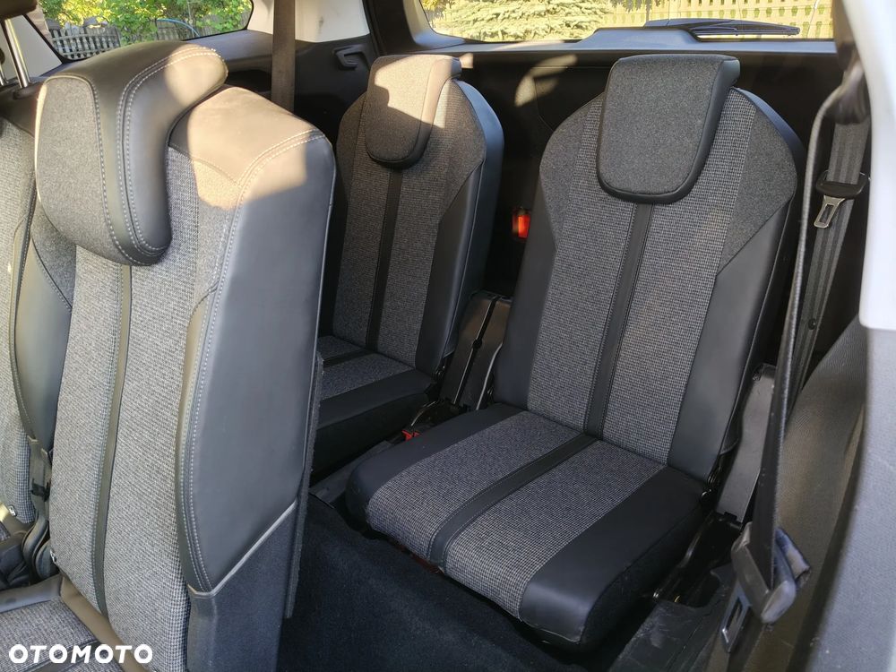 Peugeot 5008 BlueHDI 120 EAT6 Stop & Start Allure - 9