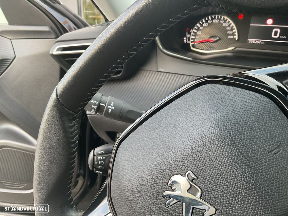 Peugeot 2008 1.5 BlueHDi Active - 32