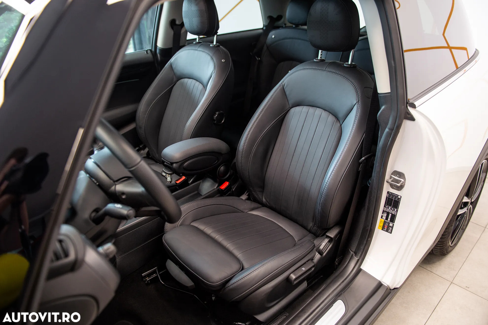 Mini Cooper SE Standard - 14