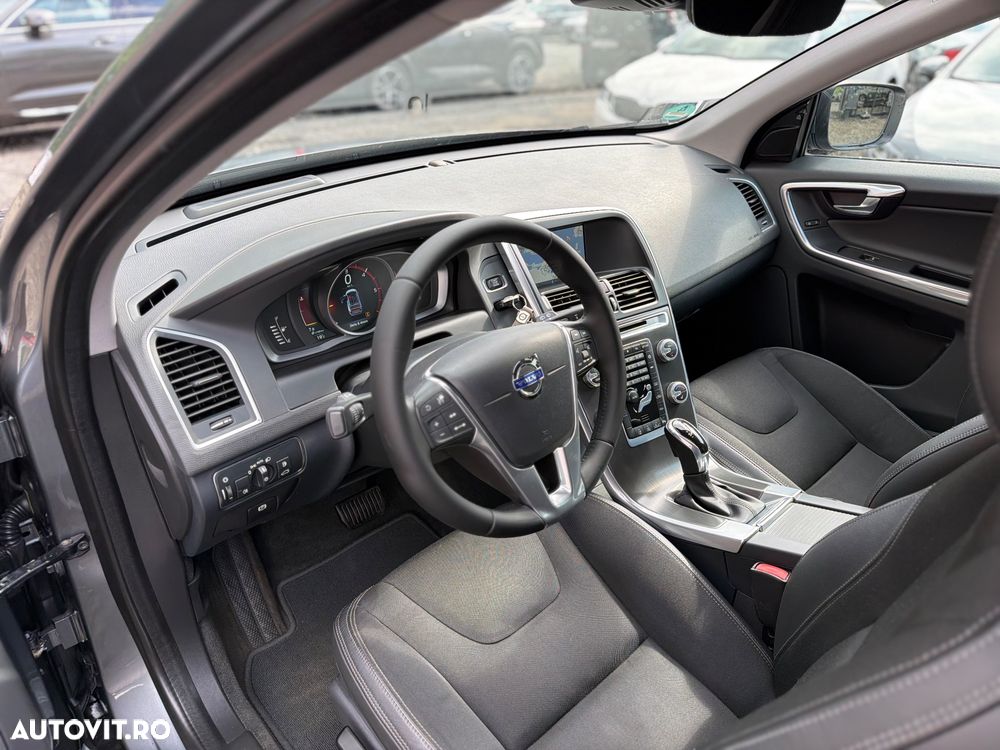 Volvo XC 60 D4 Geartronic Summum - 30